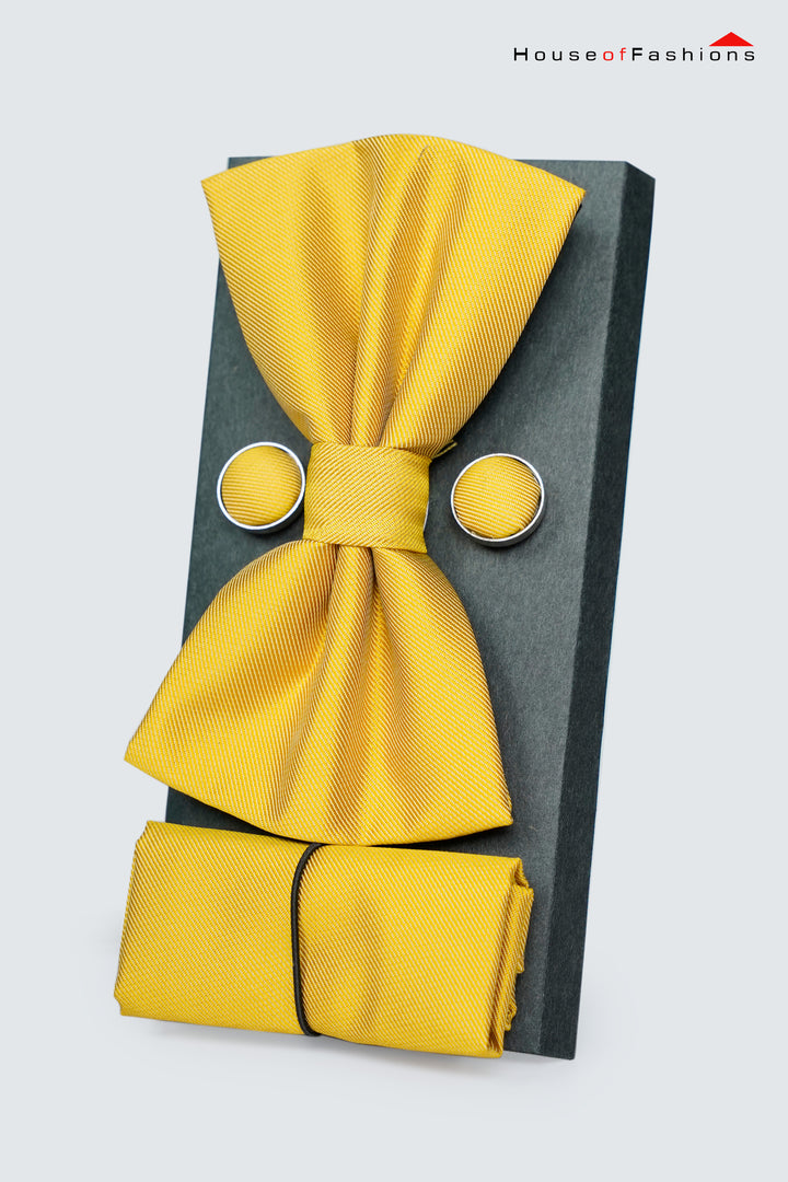 Sunlit Style – Yellow Bow Tie, Pocket Square & Cufflinks Set