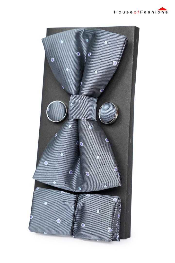 Steel Elegance – Gray Bow Tie, Pocket Square & Cufflinks Set