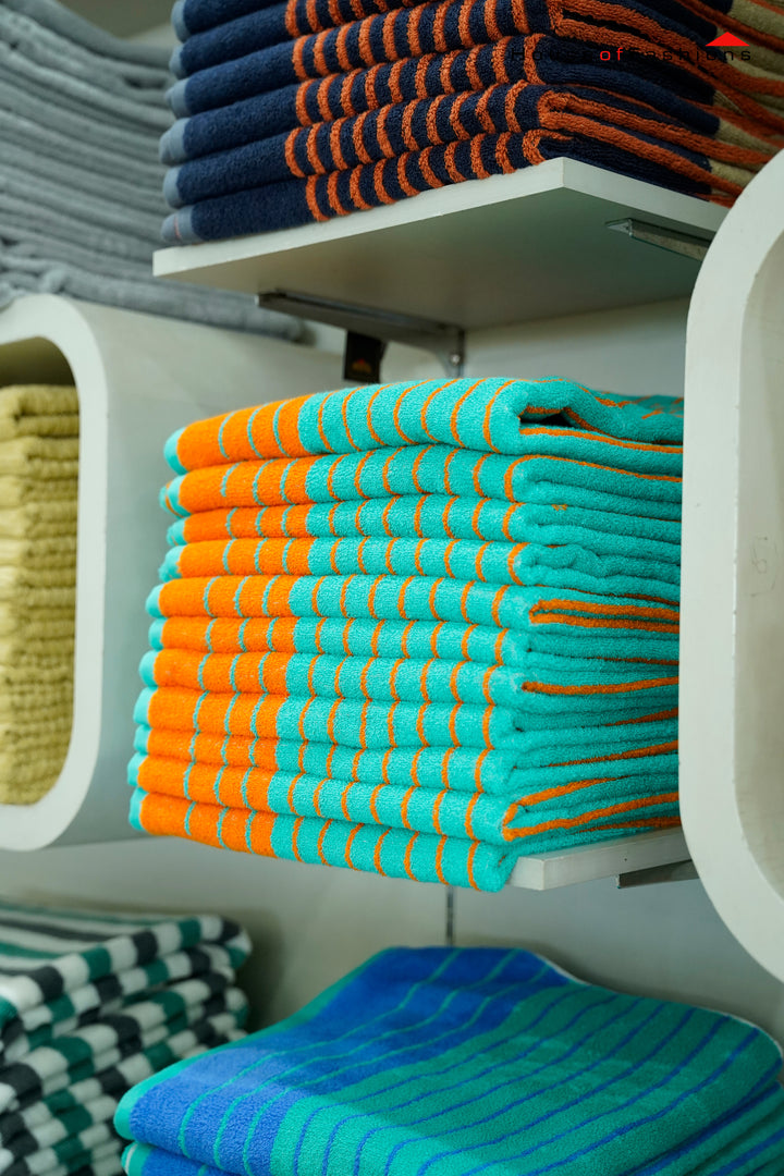 Simple Stripe Fashionable Bath Towel, Soft And Absorbent, 75*137cm