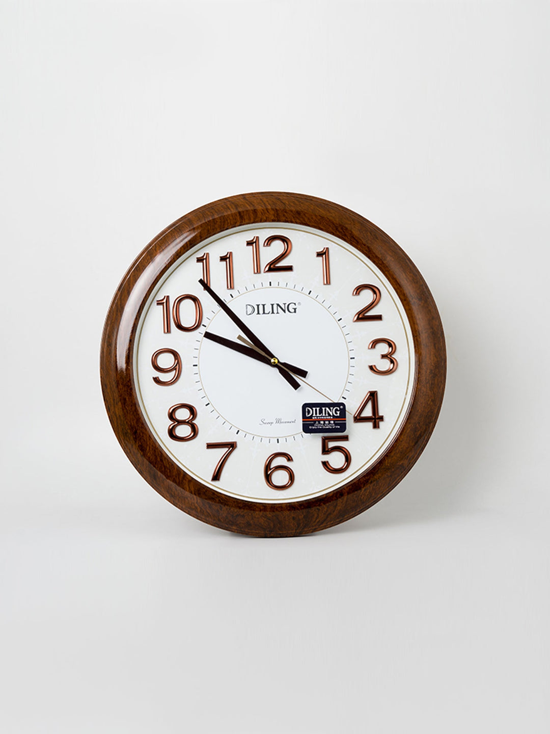 Round Wall Clock